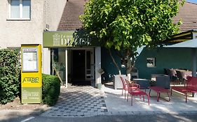 Hôtel Restaurant Kyriad Mulhouse Nord Illzach